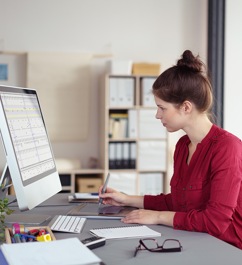 Smart IT Solution office collaboration meeting